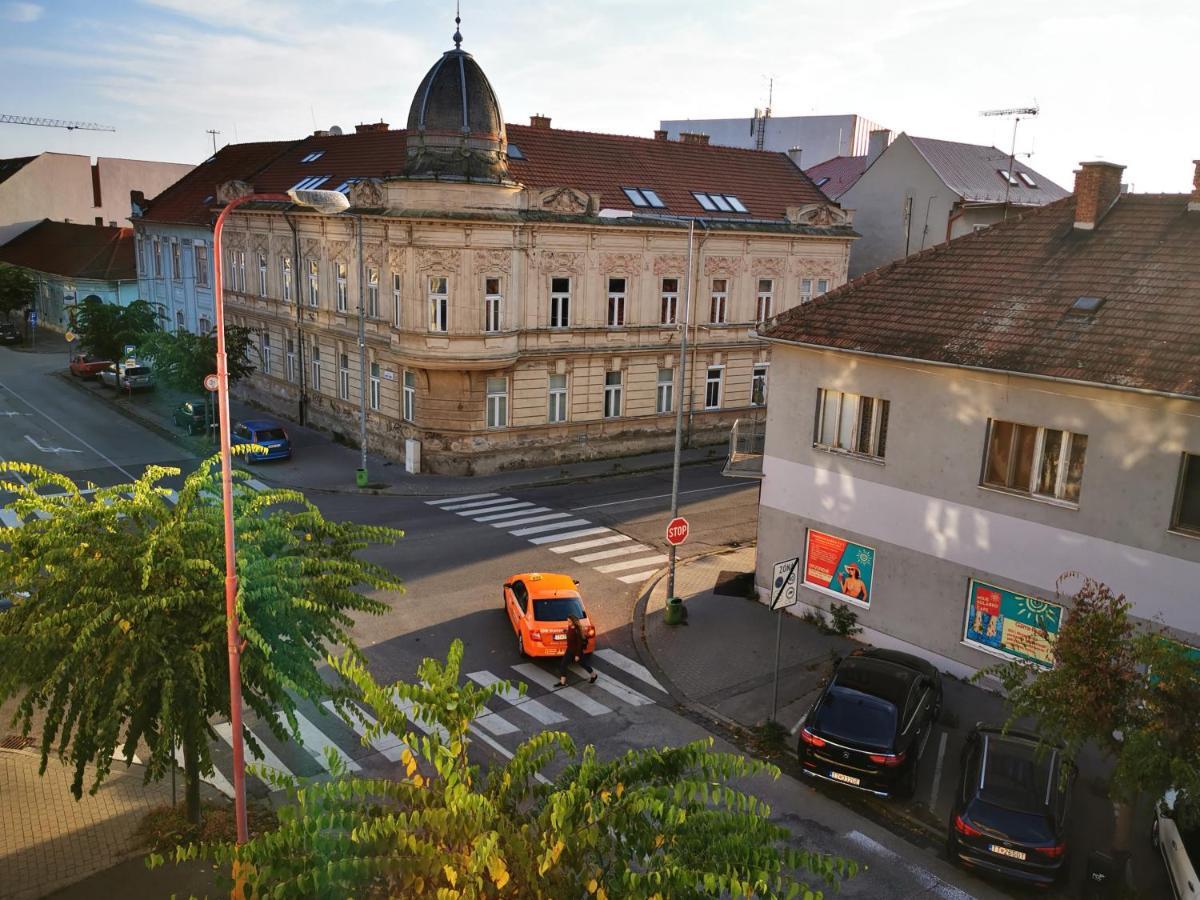 Falcon Apartment Trnawa Zewnętrze zdjęcie
